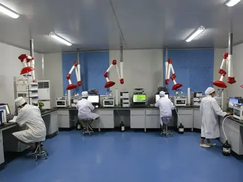 img-496-372 img-496-372