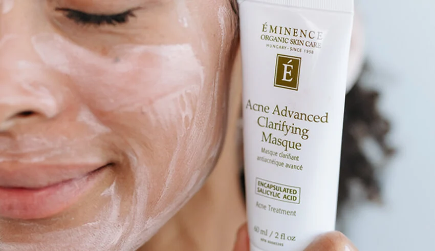 is-hexamidine-diisethionate-good-for-acne